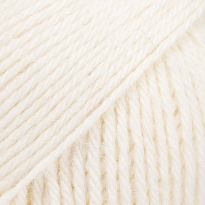 DROPS NORD  Yarn DZIJA krāsa NORD   01 off white dziju veikals dzijas.com