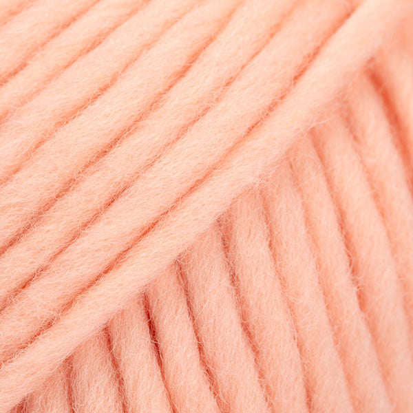 DROPS SNOW  Yarn DZIJA krāsa SNOW   110 light peach dziju veikals dzijas.com