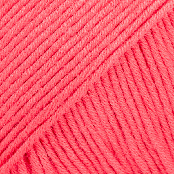 DROPS SAFRAN  Yarn DZIJA krāsa SAFRAN   13 raspberry dziju veikals dzijas.com