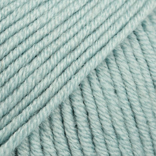 DROPS MERINO EXTRA FINE  Yarn DZIJA krāsa MERINO EXTRA FINE   15 light sea green dziju veikals dzijas.com