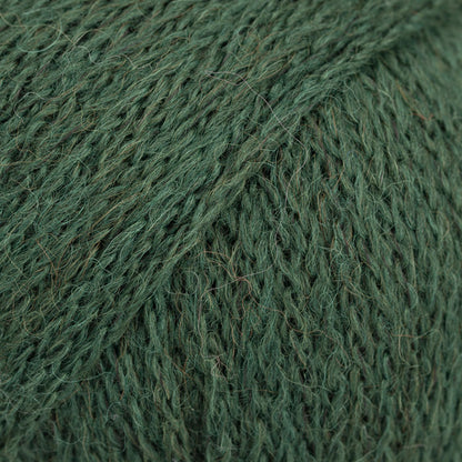 DROPS SKY  Yarn DZIJA krāsa    20 dark ivy dziju veikals dzijas.com
