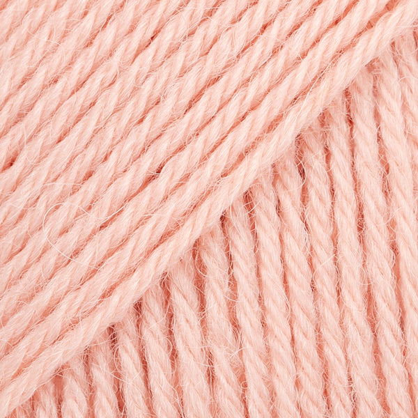 DROPS NORD  Yarn DZIJA krāsa NORD   27 light peach dziju veikals dzijas.com