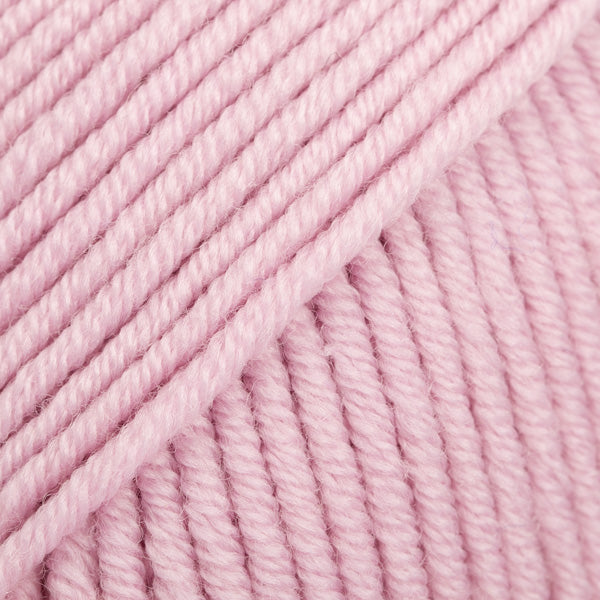 DROPS MERINO EXTRA FINE  Yarn DZIJA krāsa MERINO EXTRA FINE   40 powder pink dziju veikals dzijas.com