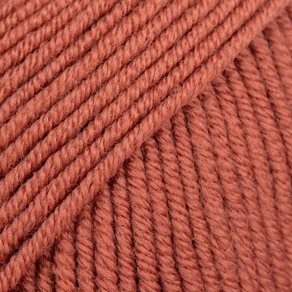 DROPS MERINO EXTRA FINE  Yarn DZIJA krāsa MERINO EXTRA FINE   42 cedar dziju veikals dzijas.com